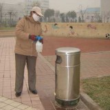 室內戶外不銹鋼垃圾箱怎么消毒？